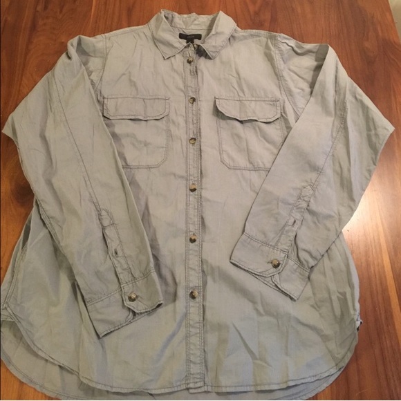 J. Crew Sage Green Lightweight Camp Shirt - Picture 2 of 3